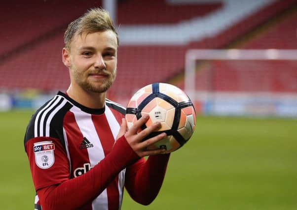 Harry Chapman has signed a new loan agreement with Sheffield United
