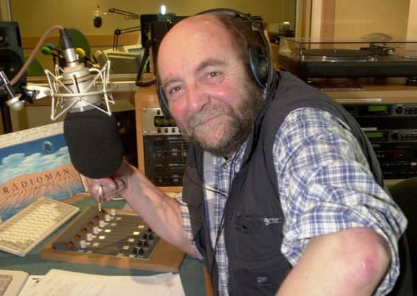 Rony Robinson in the studio at Radio Sheffield.