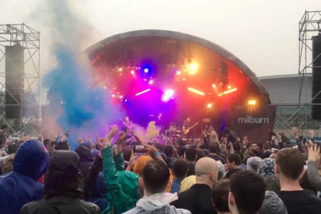 Heavyweight Champion of the World hitmakers Reverend and the Makers delivered a knockout set.