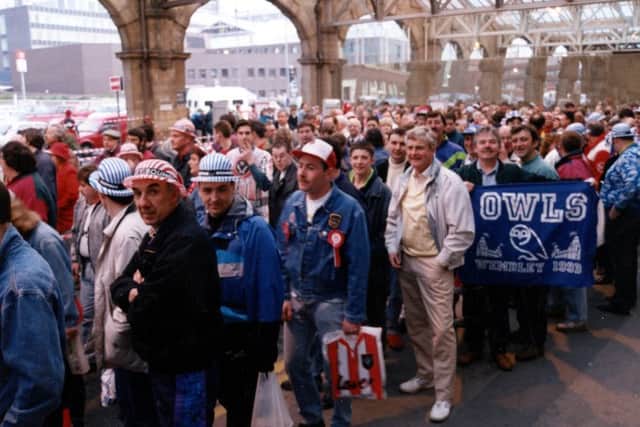Sheffield United and Sheffield Wednesday Supporters at Midland Station on their way to the 1993 F.A. Cup Semi Final at Wembley