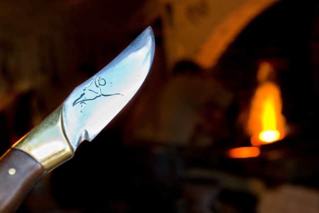 Creating one of Duncan Edwards' pocket knives