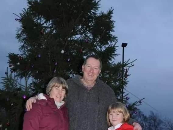 Last Christmas, Sheffield dad, Kevin Palmer, helped make his wife Joanne's festive dream come true when he worked together with Sheffield Council and Amey to put a tree on the Greenhill roundabout.