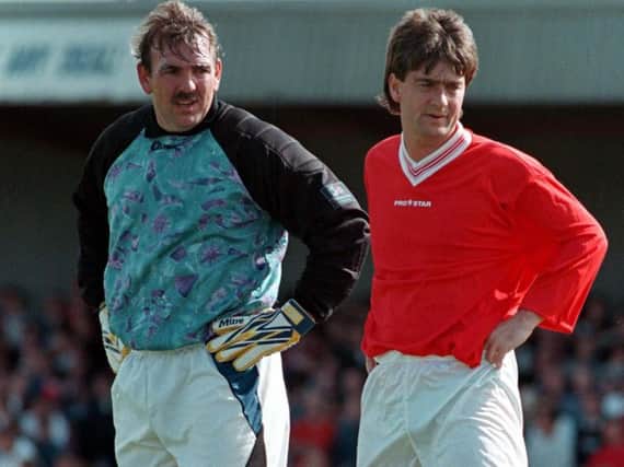 Neville Southall (left) with Ian Snodin in 1998.
