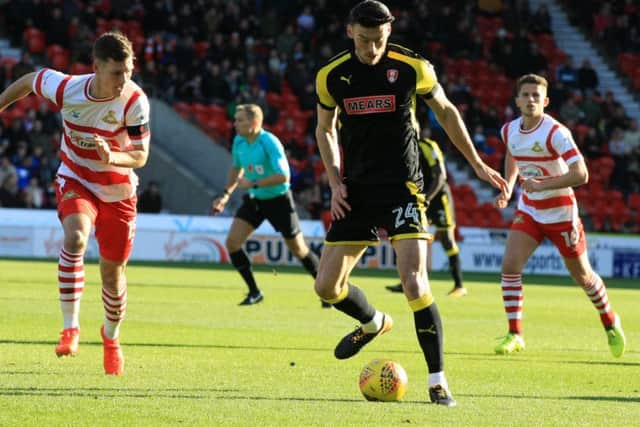 Scorer Kieffer Moore