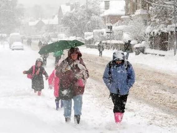 As the first flakes of snow begin to fall across Sheffield, here is when the Met Office say you can expect snowfall during the course of today.