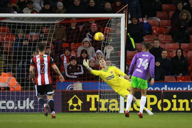 Simon Moore of Sheffield Utd attempts to stop Bristol City's  first goal. Simon Bellis/Sportimage