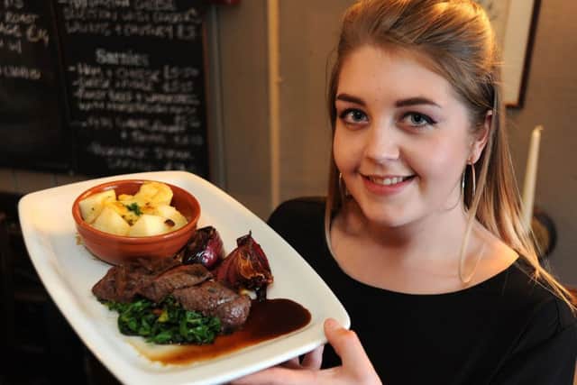 Food available at The Packhorse Inn Main Street, Little Longstone.