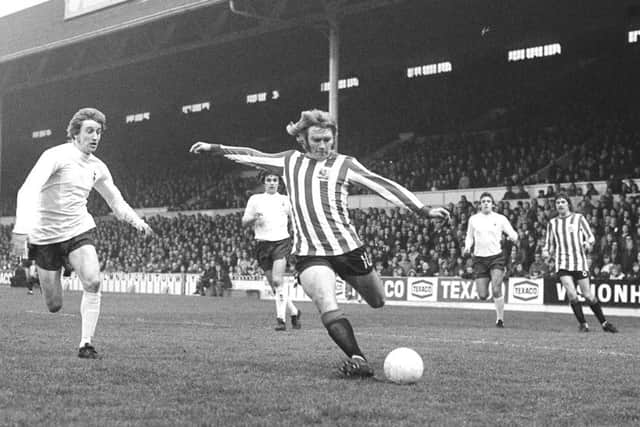 Tony Currie in action for Sheffield United.