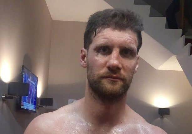 David Howe, heavyweight underdog