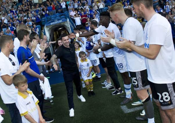 Ross Wallace receives a guard of honour on his last appearance at Hillsborough