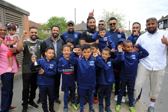 Darnall Football Academy under-7s. Picture: Chris Etchells.