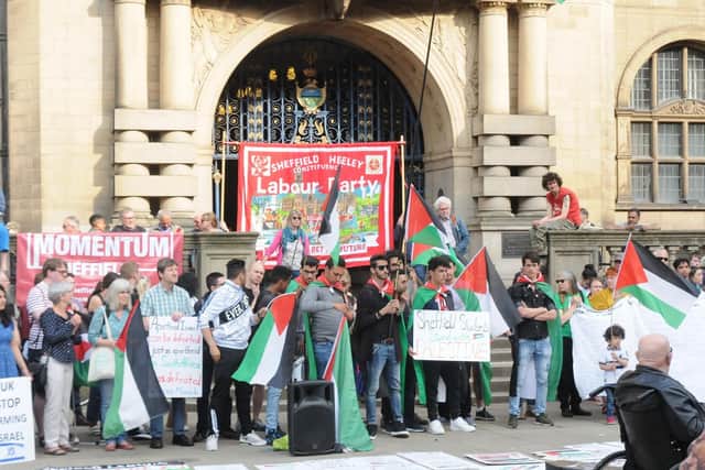 Protest to show solidarity with people of Palestine outside Sheffield Town Hall. Picture: Sam Cooper/The Star.