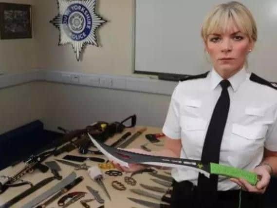 Det supt Una Jennings.