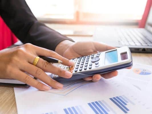 Average salary: 49,803 GBP